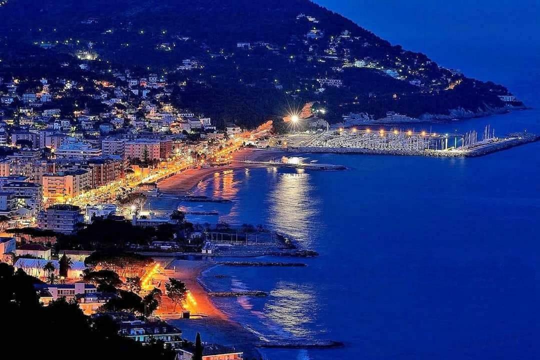 Апартаменти Sapore Di Sale Andora Екстер'єр фото